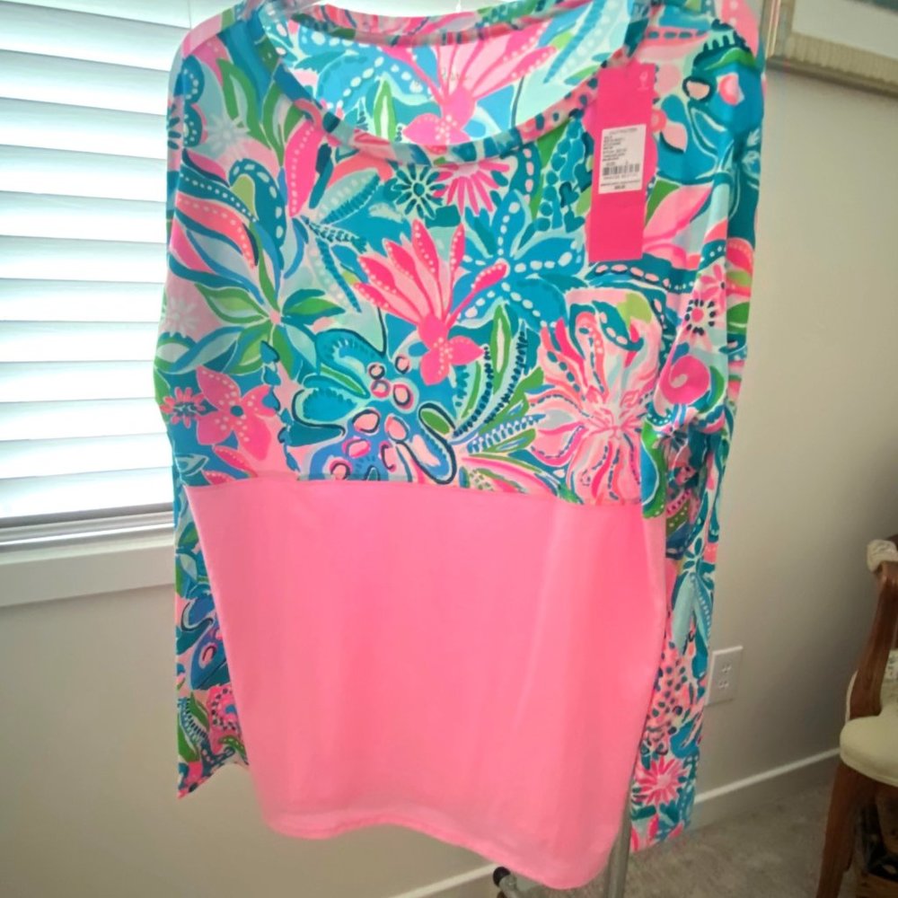 NWT  Lilly Pulitzer Finn Top